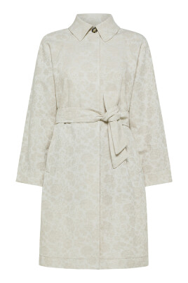 long-belted-coat-with-horn-button