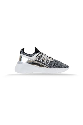 baskets-homme-a-lacets