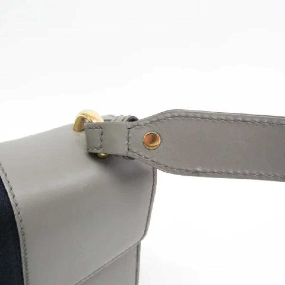 Gucci Vintage Pre-owned Leather gucci-bags Gray Dames