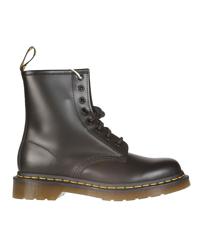 classic-lace-up-boots