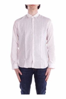 camisa-con-botones-y-logo