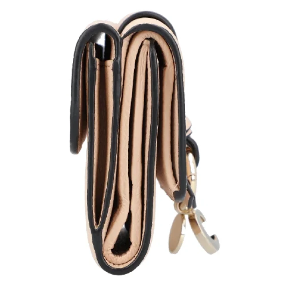 Chloé Leather wallets Beige Dames