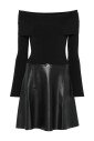 robe-noire-en-maille-cotelee-a-epaules-denudees