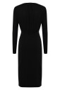 robe-noire-a-col-en-v-avec-manches-longues