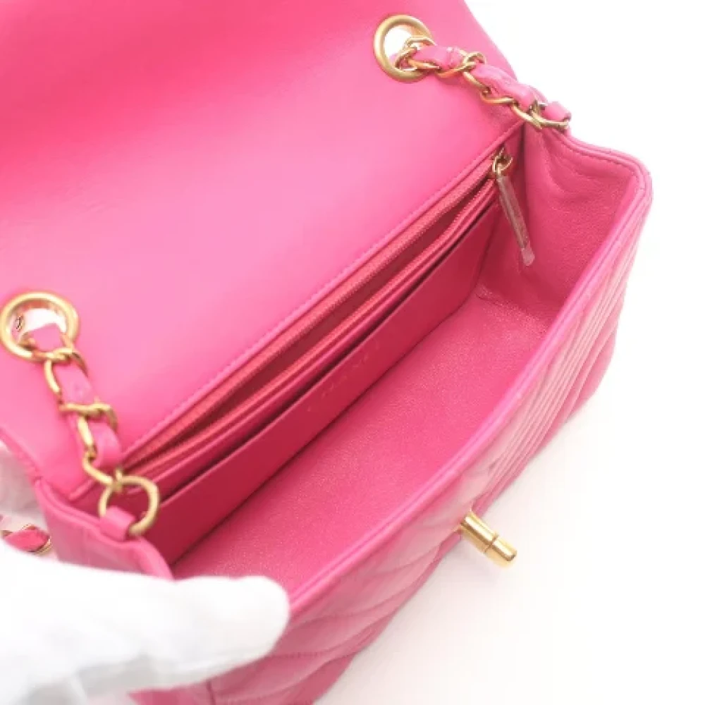 Chanel Vintage Pre-owned Leather crossbody-bags Pink Dames