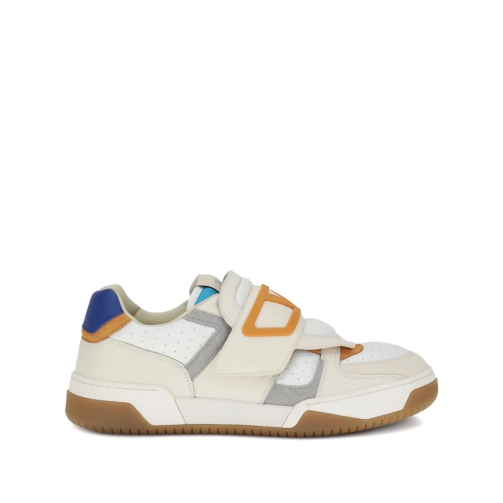 Valentino Garavani Witte Sneakers voor een stijlvolle look Heren Schoenen Beige