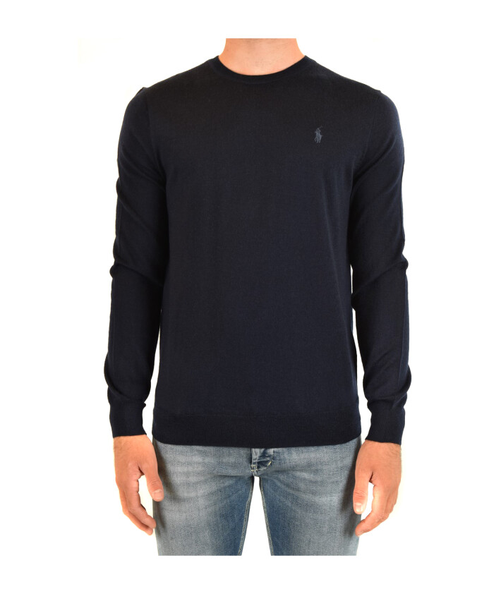 pulls-elegants-pour-un-look-moderne