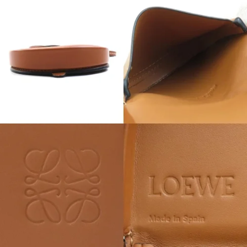 Loewe Pre-owned Fabric pouches Brown Dames