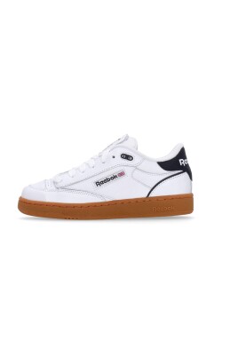 white-leather-low-top-sneakers