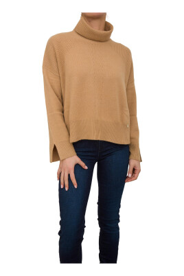 camel-sweater-for-women