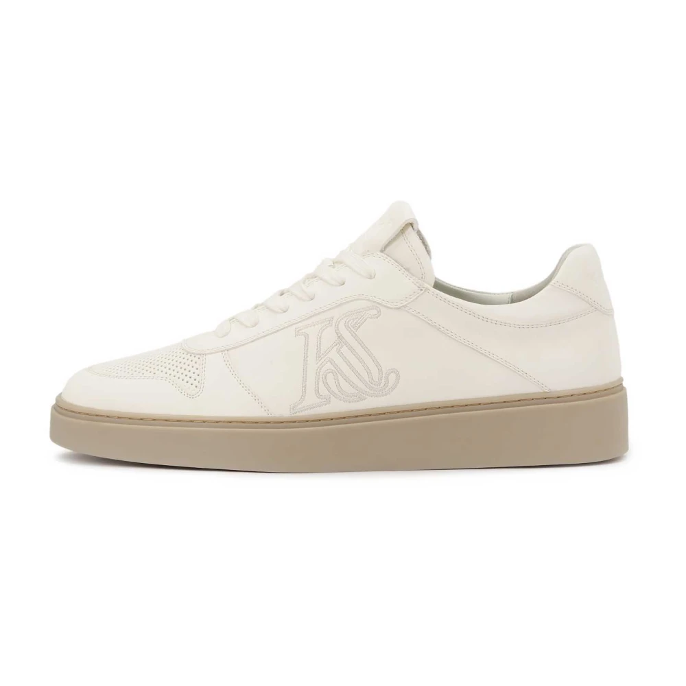 Kazar Studio Leren sneakers in gebroken met geborduurd logo Heren Schoenen Wit