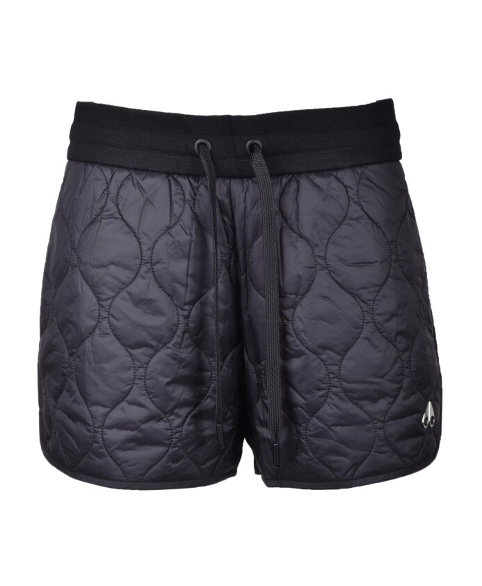 nylon-shorts-for-stylish-outfits