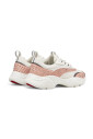 sneakers-elegantes-scale-runner-stud