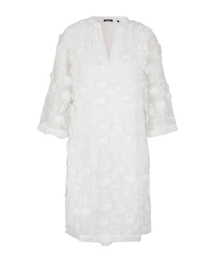 robe-dand-39-ete-brodee-florale