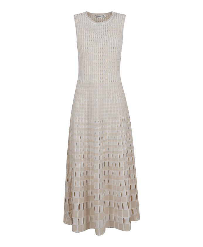 chic-nude-dress-for-any-occasion