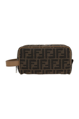 jacquard-beauty-case-med-laderfinish