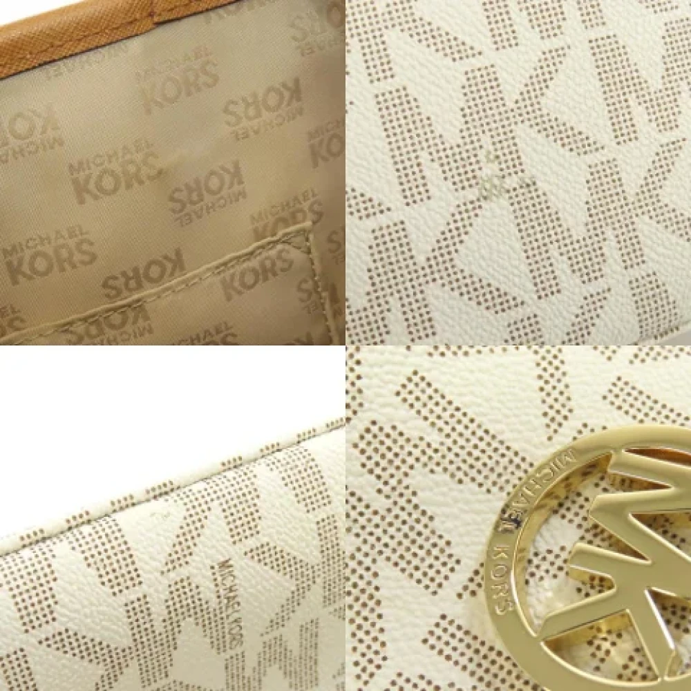 Michael Kors Pre-owned Canvas handbags White Dames