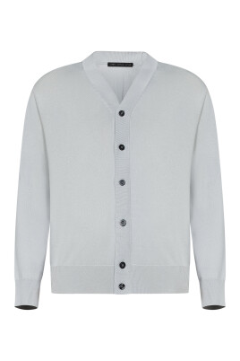 v-neck-sweater-with-intarsia-detail