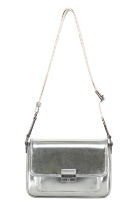 sac-bandouliere-elegant-avec-rabat