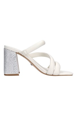 sandal-hvid