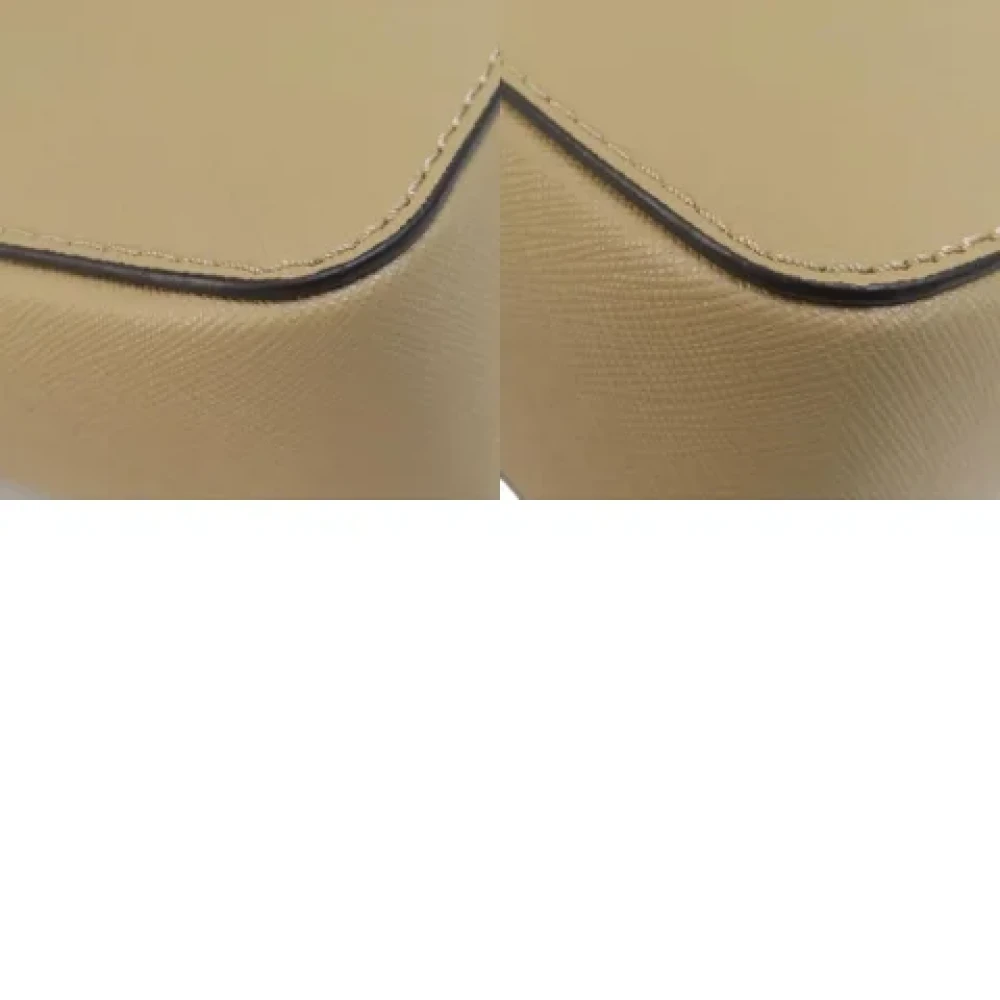 Michael Kors Pre-owned Plastic shoulder-bags Beige Dames