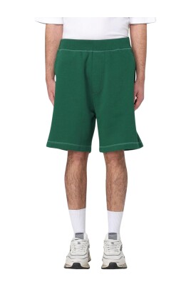 shorts-verts-coupe-decontractee