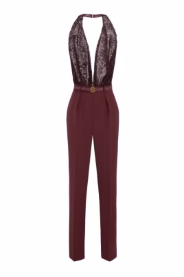 pantalon-rouge-et-haut-brode