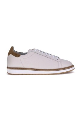 sneakers-en-veau-graine-avec-detail-en-daim