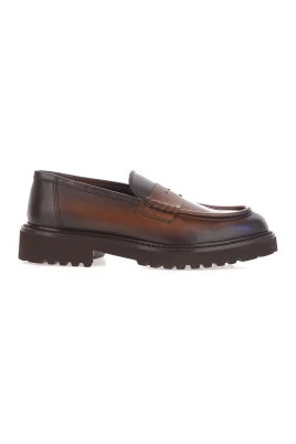 Mörkbruna platta loafers