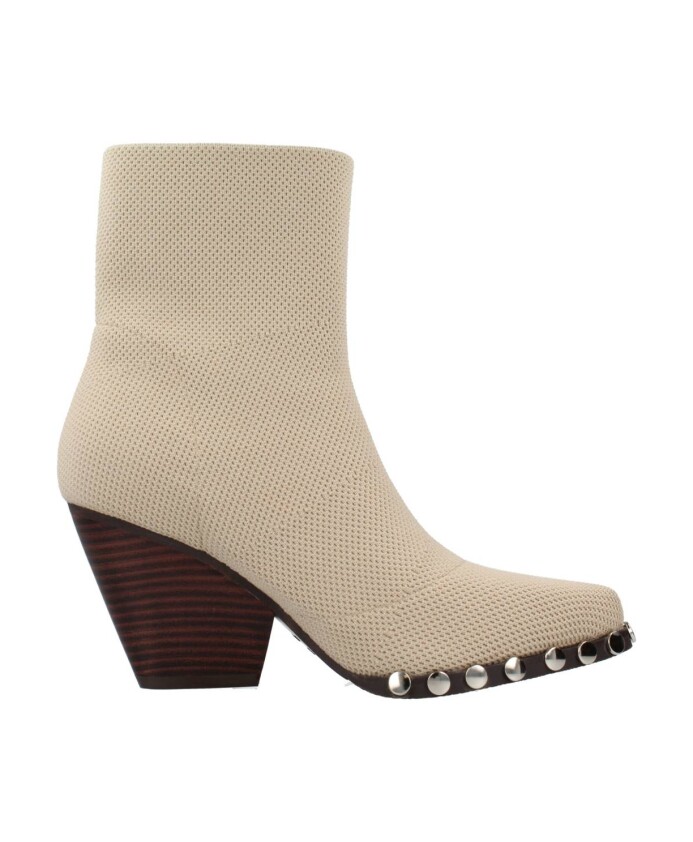 heeled-boots