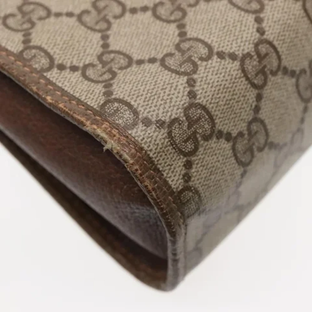 Gucci Vintage Pre-owned Leather clutches Beige Dames