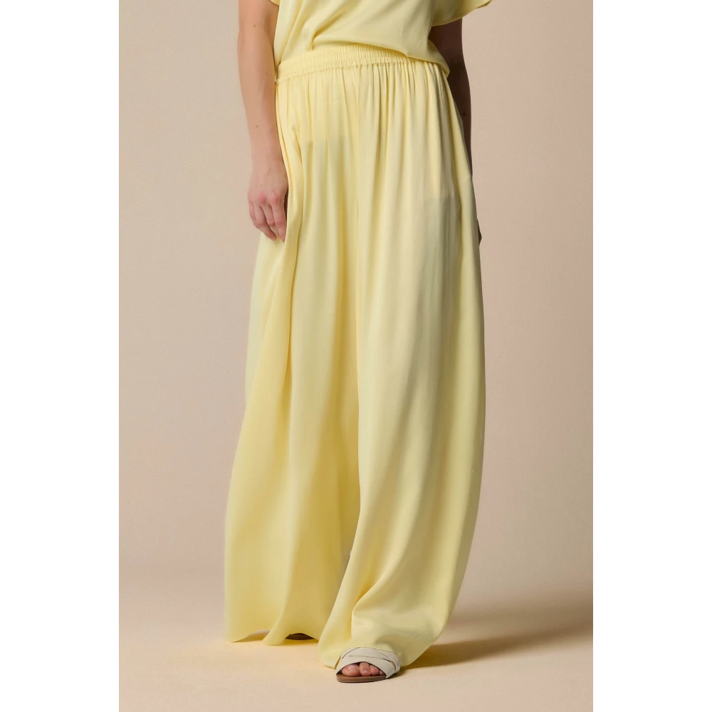 Kocca Stijlvolle Wijde Broek Yellow Dames