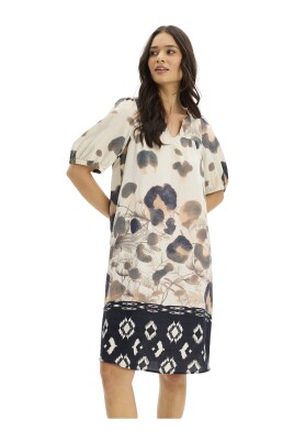 wilma-kjole-med-v-hals-print