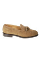 mocassin-noir-en-cuir-a-pompon