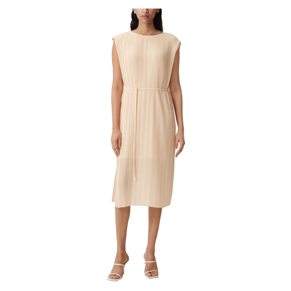 comma Dresses Beige Dames