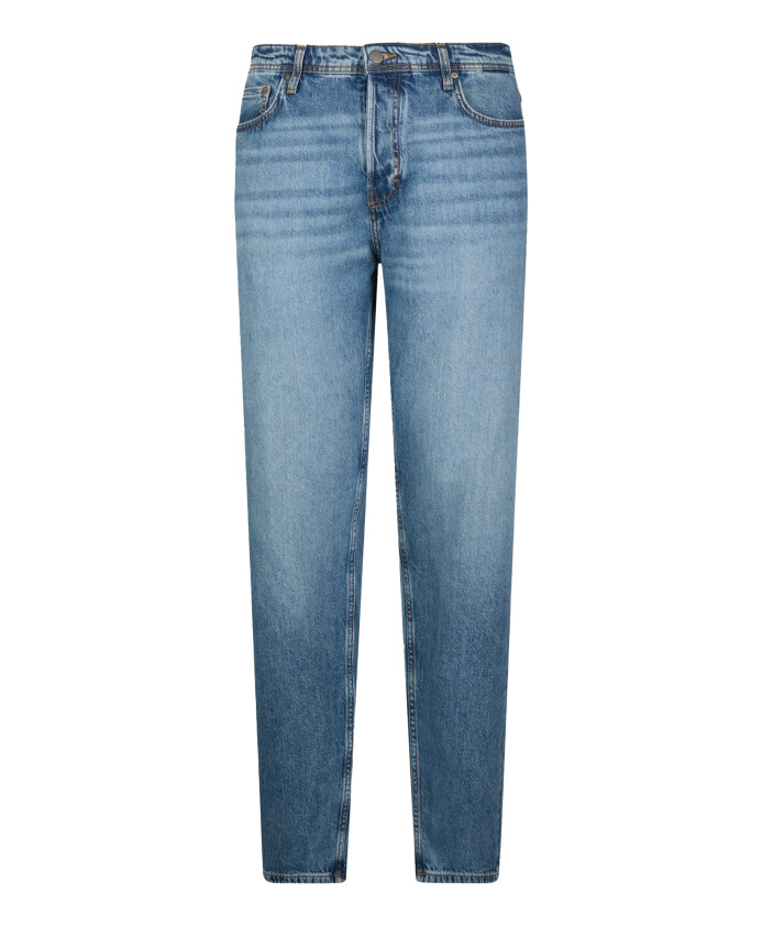 straight-leg-pants