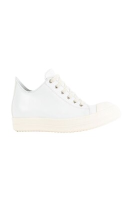 white-leather-low-top-sneakers
