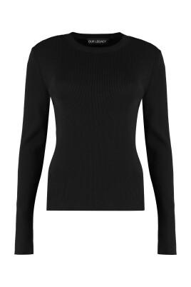 ribbed-knit-long-sleeve-t-shirt