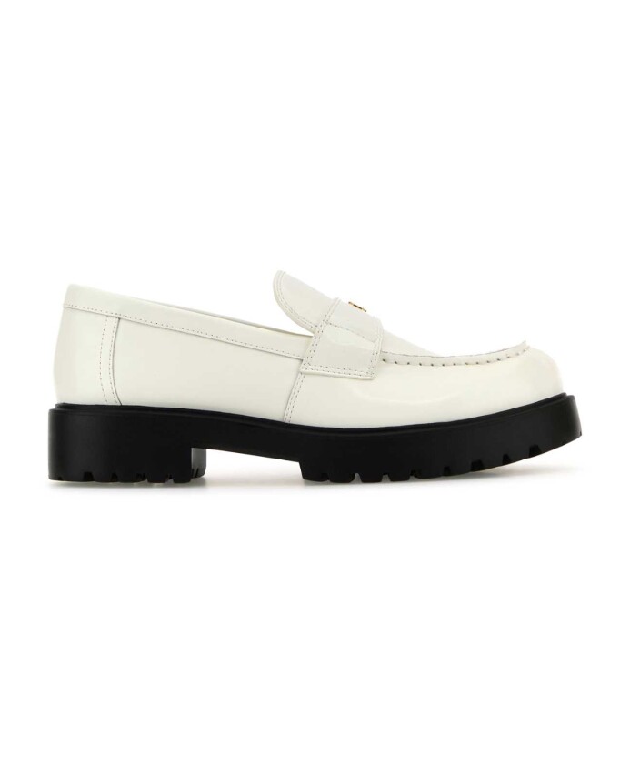 mocassins-en-cuir-blanc