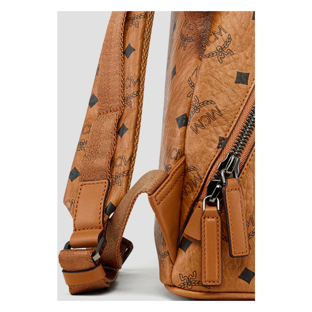 MCM Aren Sling-Bag in Visetos Brown Unisex