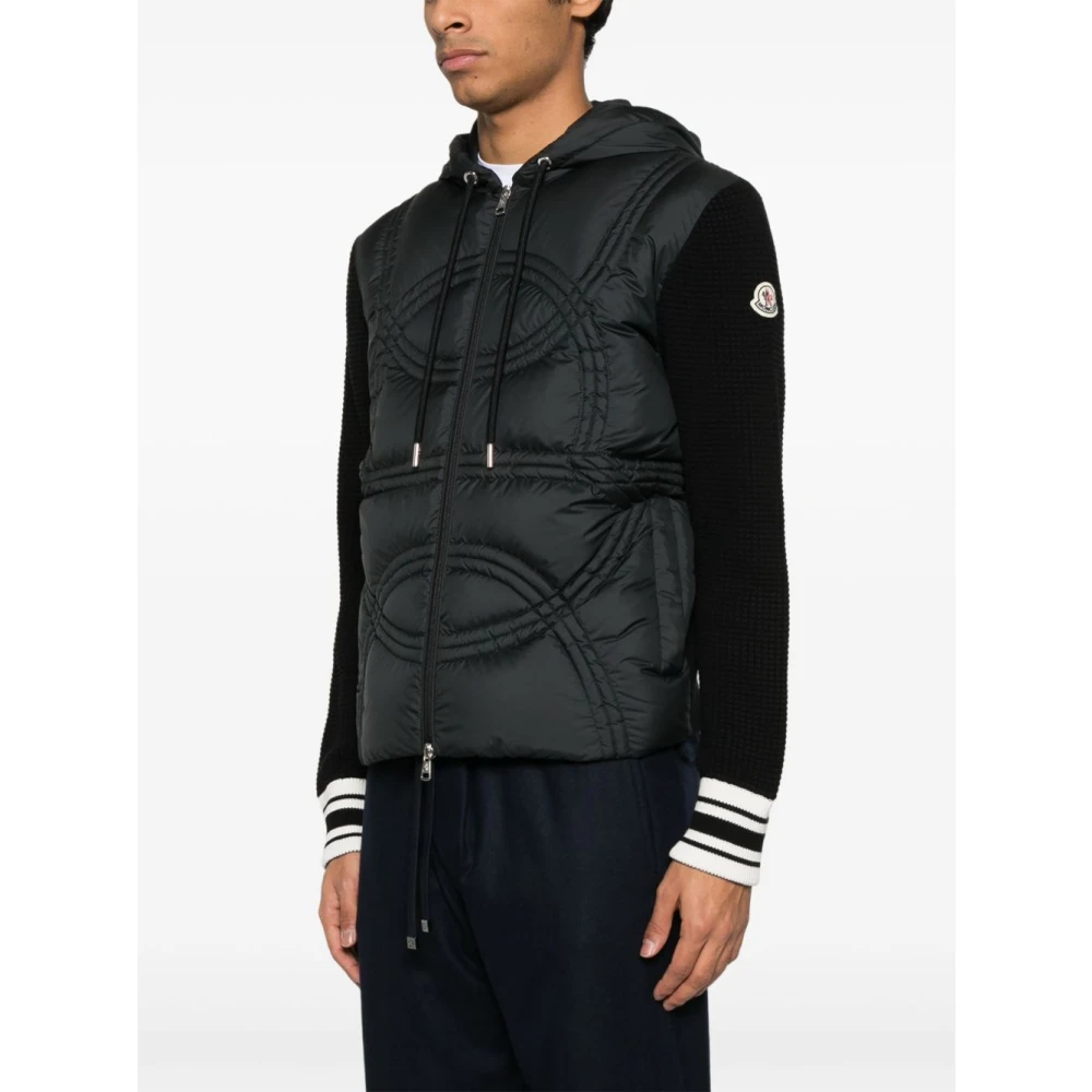Moncler Zwarte Rits Capuchon Logo Patch Trui Black Heren