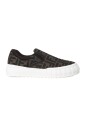 casual-slip-on-sneakers-tabakkleur