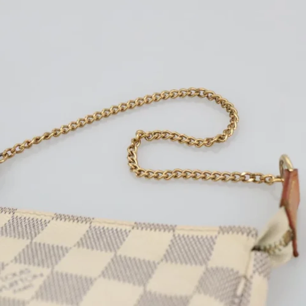 Louis Vuitton Vintage Pre-owned Canvas pouches Beige Dames