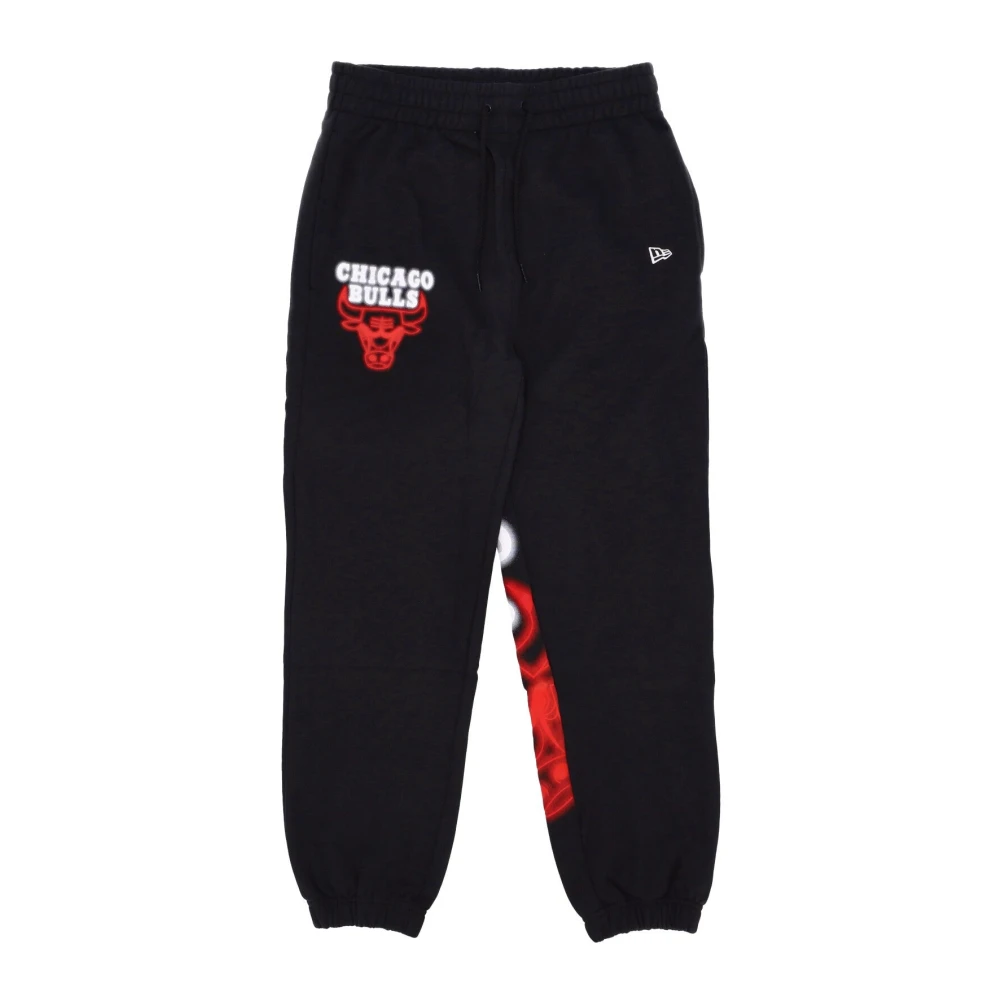 New Era Men's Black Chicago Bulls Logo Joggers Jogger /Red