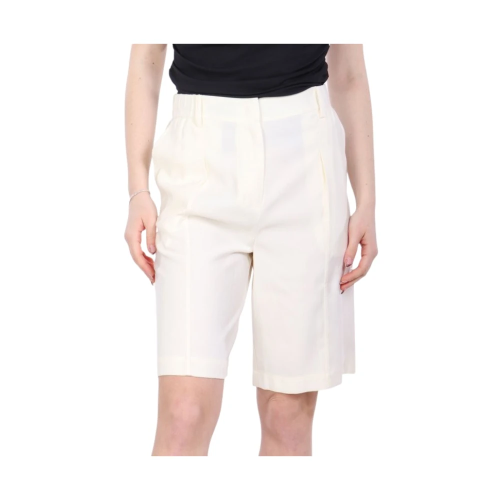 Patrizia Pepe Vrouw Beige Korte Broeken Dames, M, Polyester, Casual Tailored Bermuda Shorts
