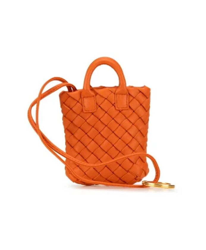 pre-owned-cuir-sacs-main