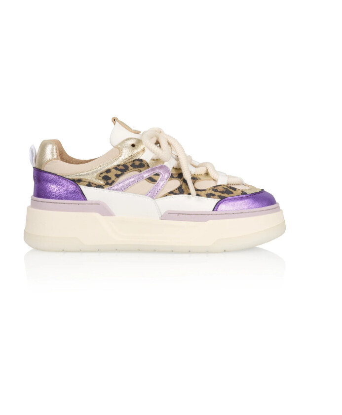 sneaker-violet-leopard
