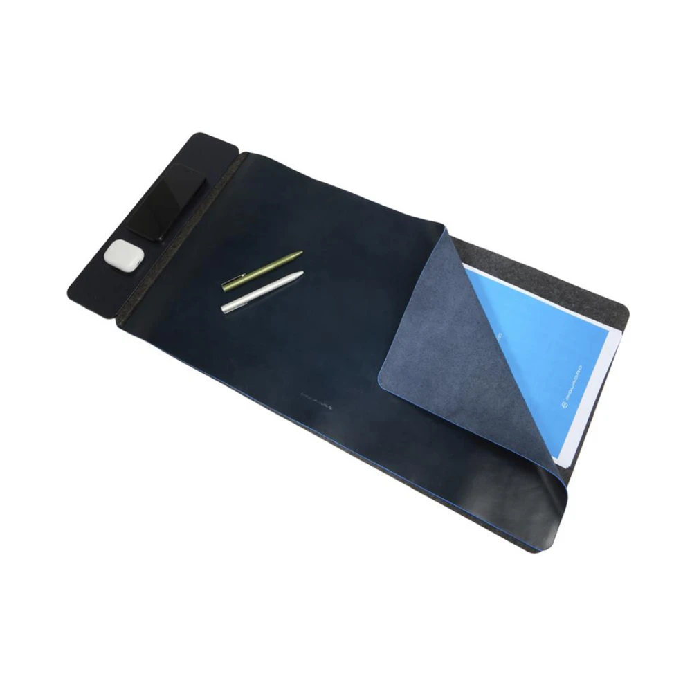 Piquadro Unisex Blauw Accessoires One Size, Katoen, Desk Pad Met 15W Draadloze Oplaadstations