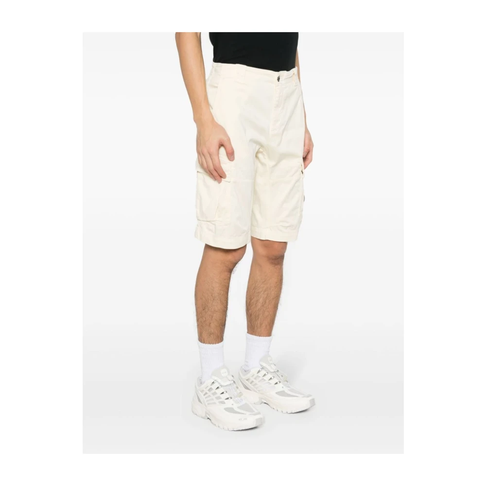 C.P. Company Cargo Shorts met Lens Detail Beige Heren