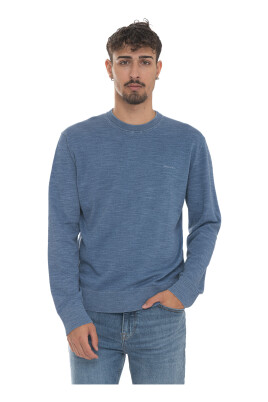 pull-decontracte-en-coton-a-col-rond